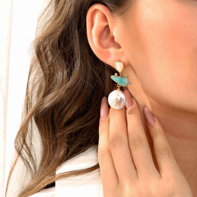 Laura Three Stones Earrings With Pearl